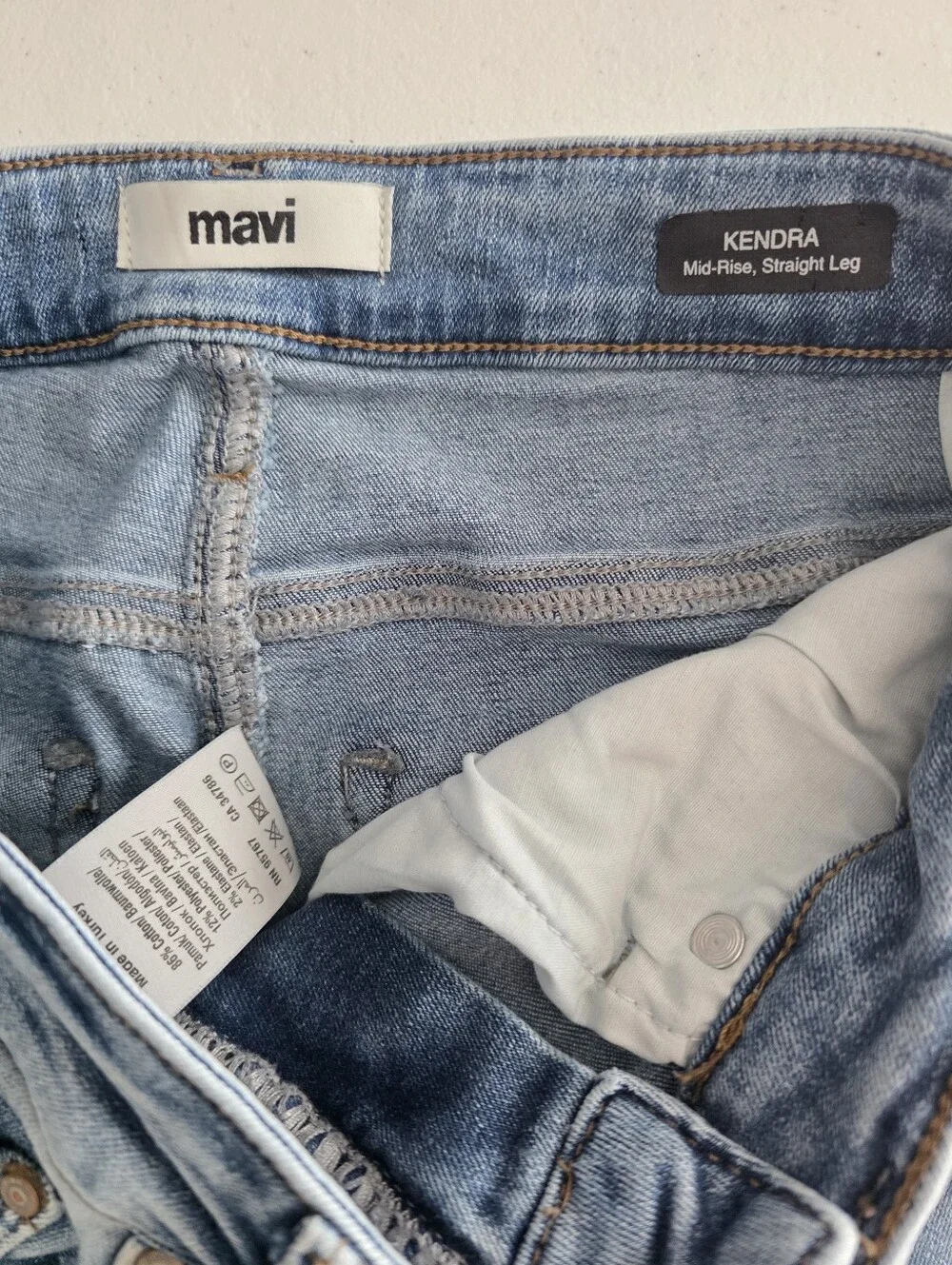 Mavi Kendra Mid Rise Straight Leg Jeans Women's‎ 27/32 Light Wash Stretch Denim